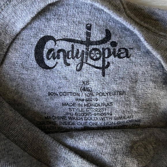 Candytopia Philadelphia Unicorn Pig Flying T-Shirt Size XS or 4/5 *1 small hole - Picture 4 of 4